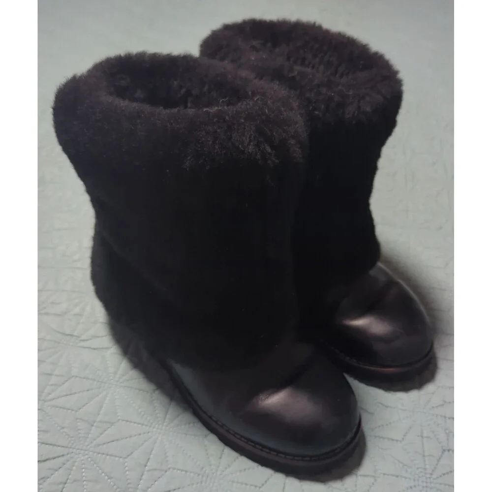 UGG Maylin Black Leather Sheepskin Lined Cuffed Mid Calf Boots Women's 6 Retired